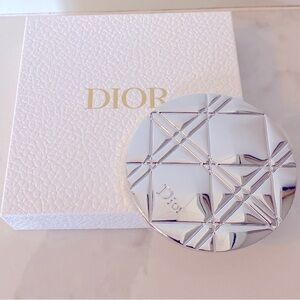 Christian Dior Beauty VIP GWP Metalic Quilted Compact Mirror
